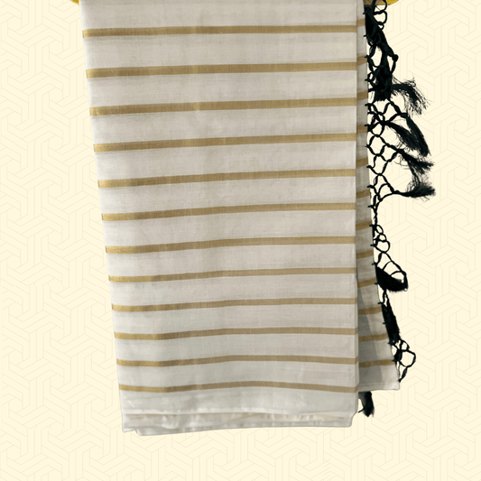 Balaramapuram Kasavu Cotton Saree – Golden Stripes with Green Tassel Pallu (with Blouse Piece)